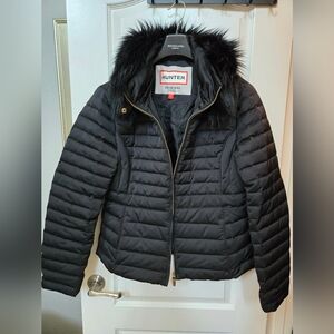 Hunter Women's Black Puffer Jacket with Faux Fur Hood